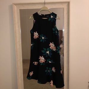 Who What Wear Black Floral Dress